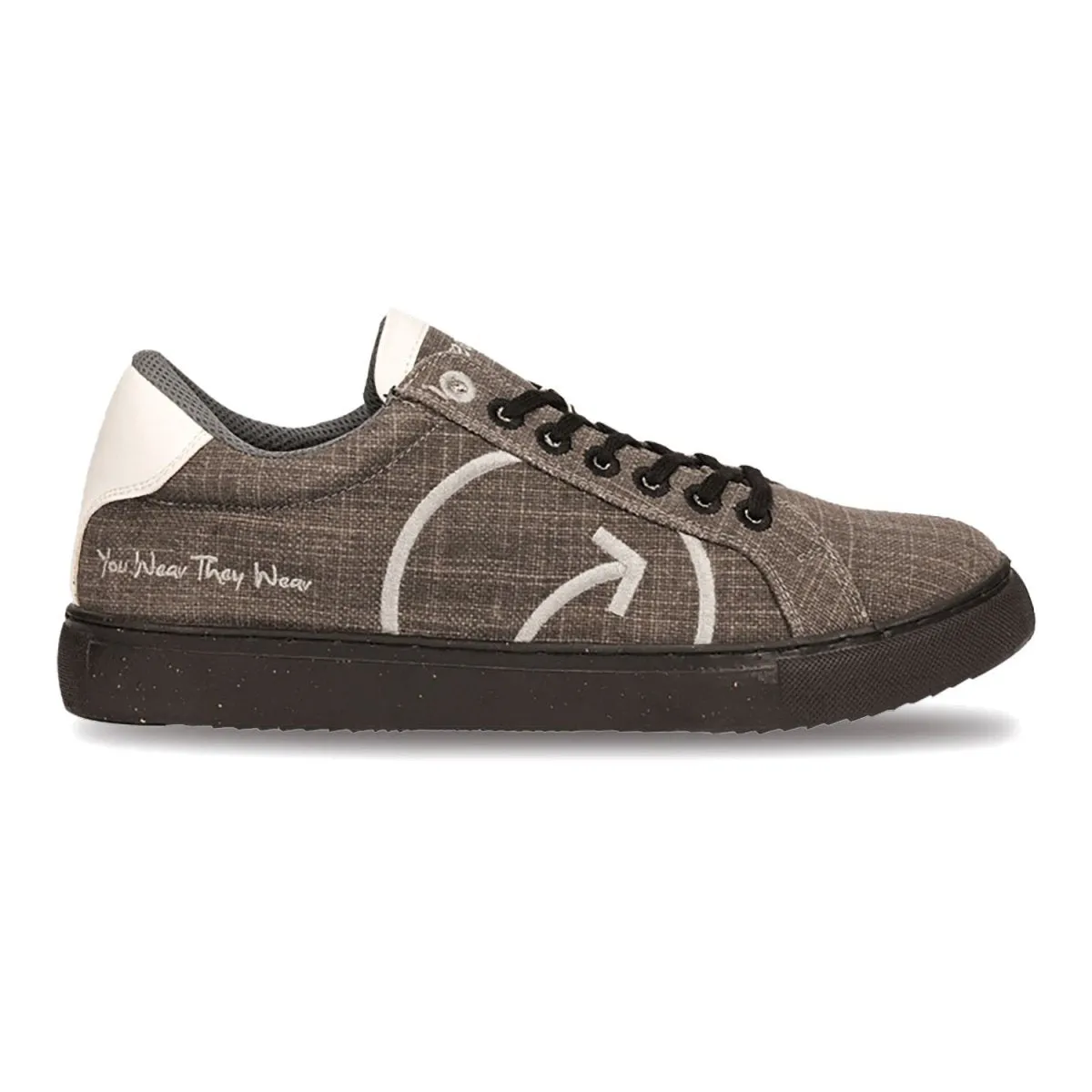 Carbon Strike 2.0 Unisex Performance Shoes
