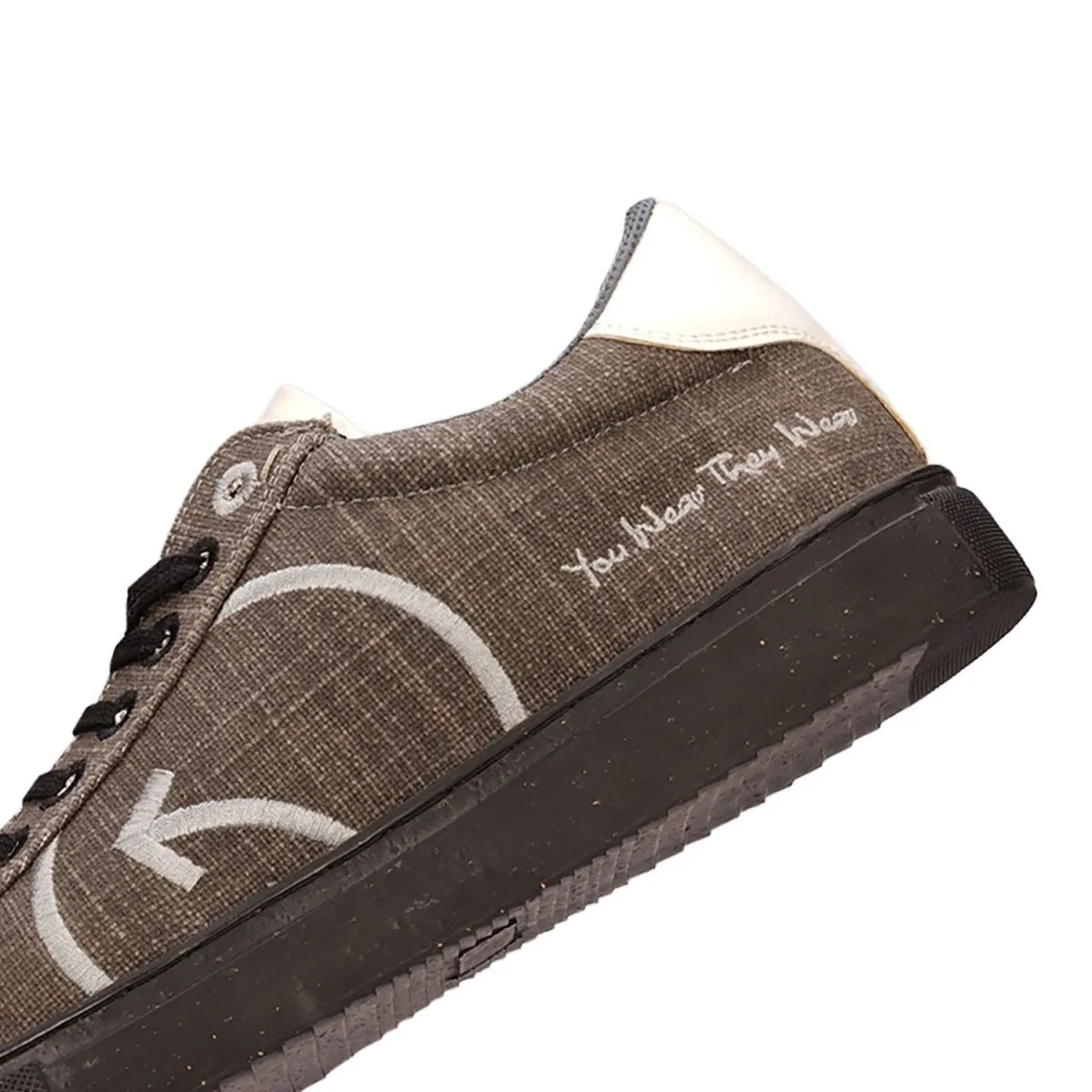 Carbon Strike 2.0 Unisex Performance Shoes