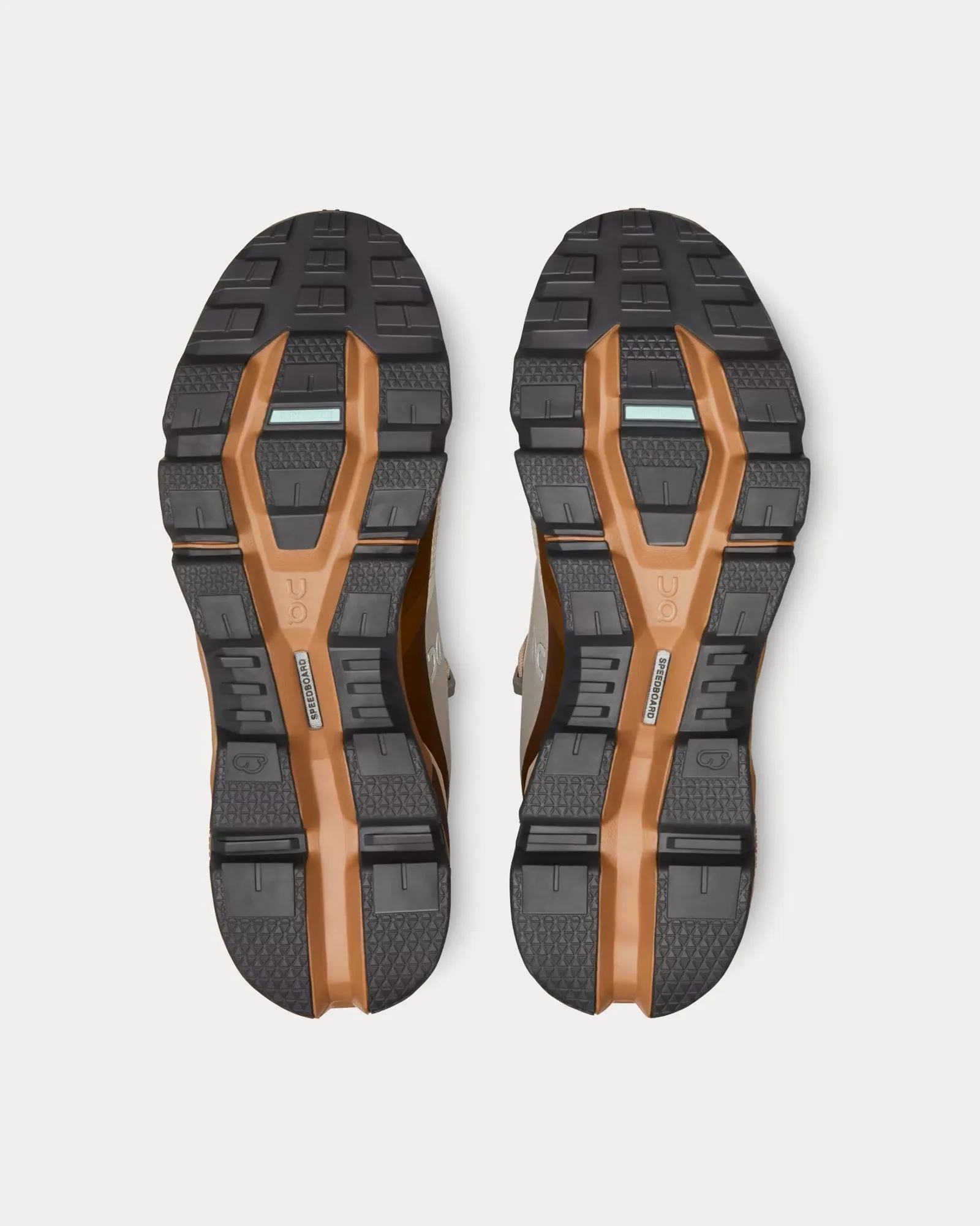 Cloudwander Waterproof Pearl / Root Running Shoes