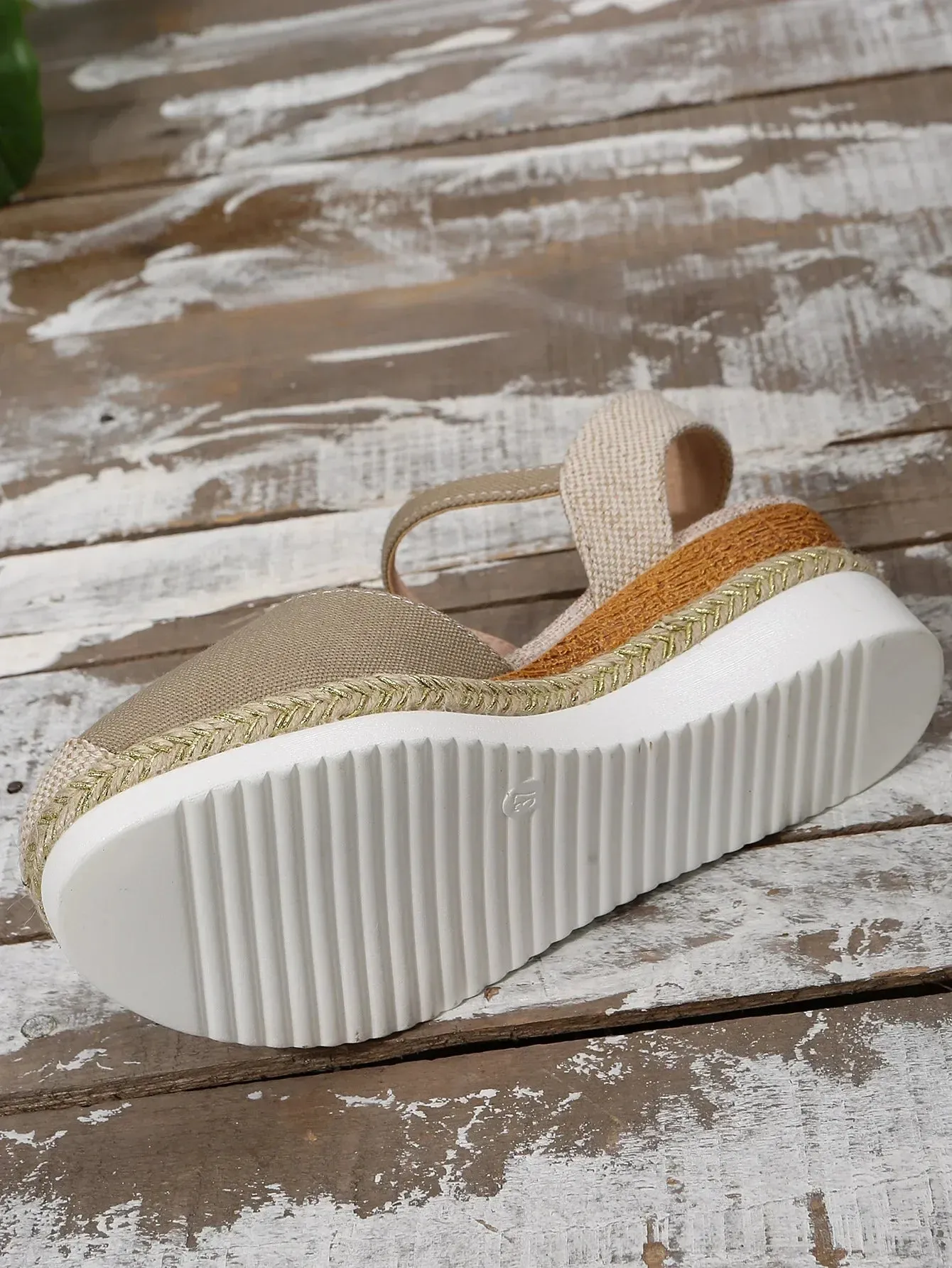 Courtney | Women's Closed Toe Wedge Sandals