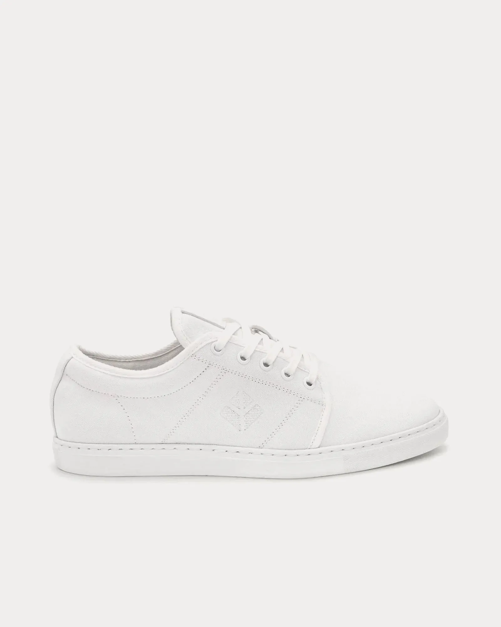 Gaia White Low Top Sneakers
