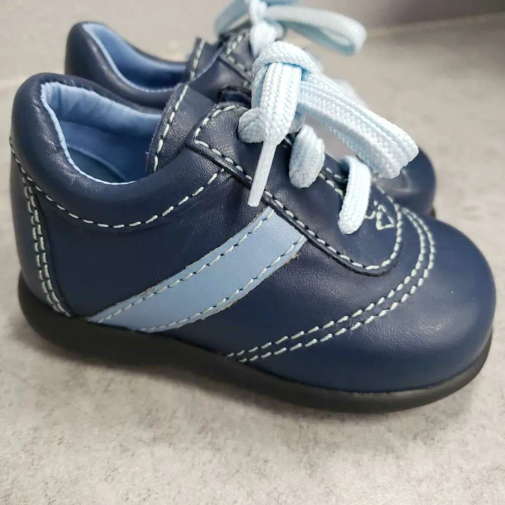 GAP - SHOES