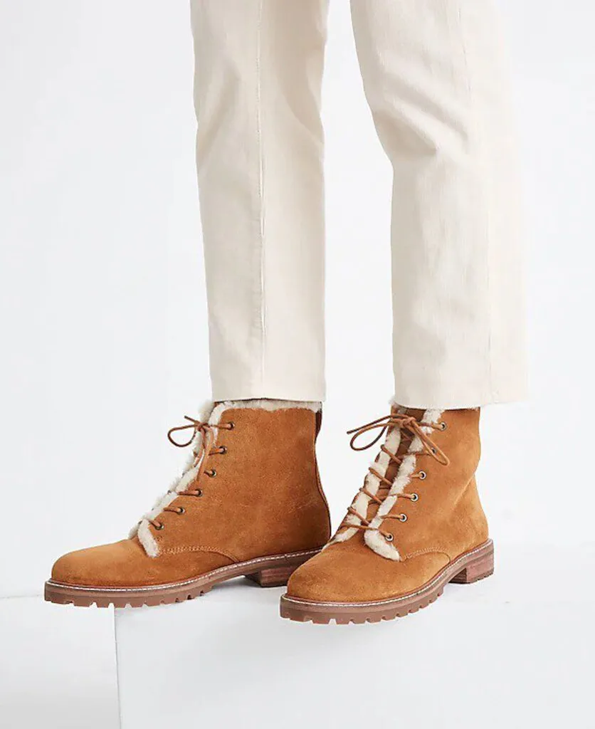 Madewell The Clair Lace-Up Boot in Shearling-Lined Suede - Size 7
