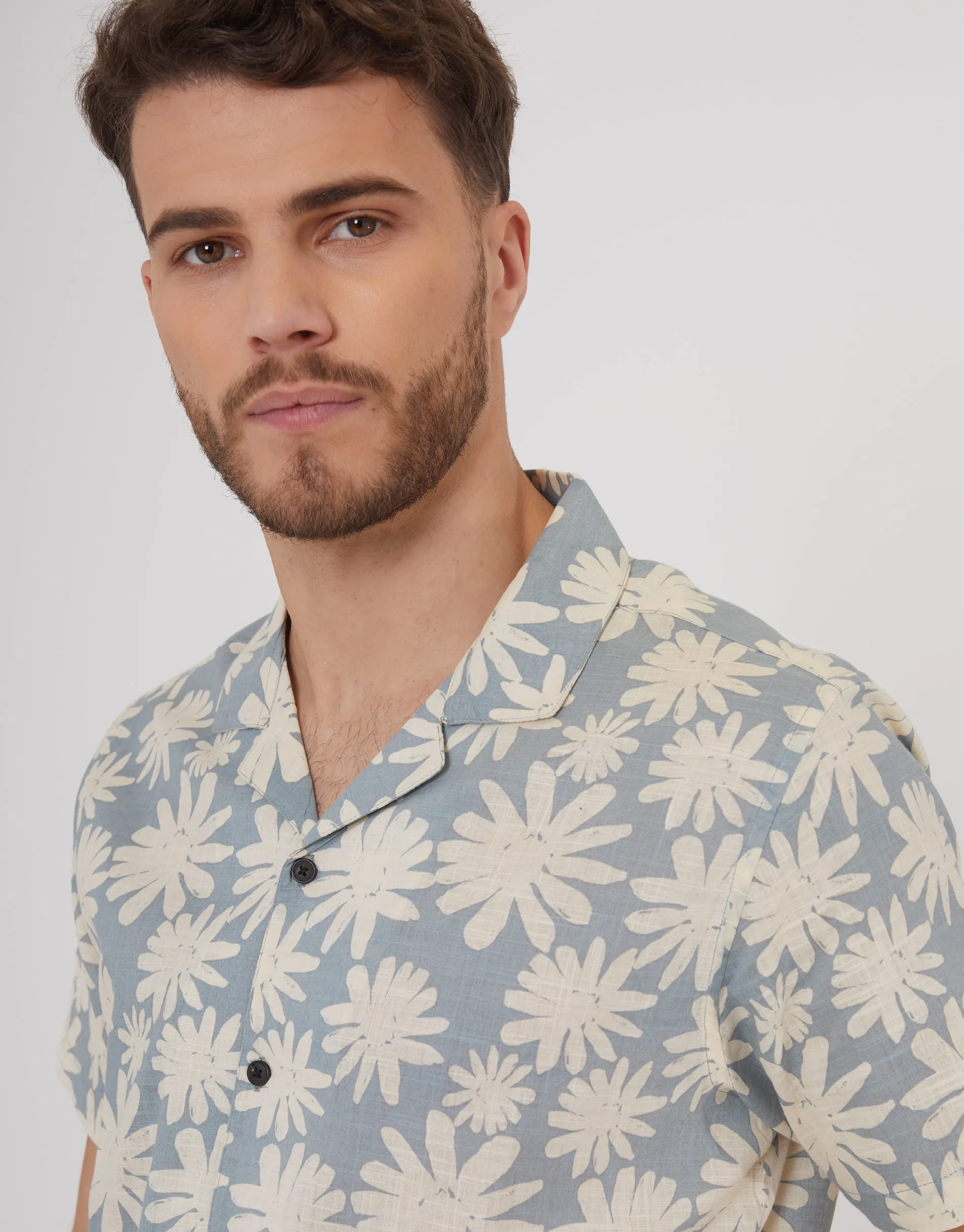 Men's Blue Abstract Floral Print Short Sleeve Shirt