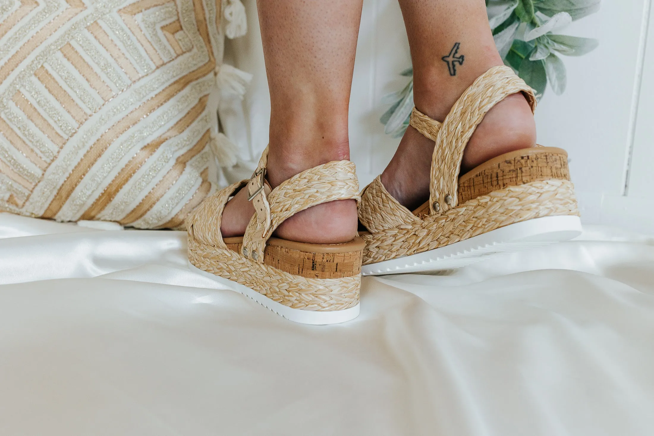 "Years Go By" Braided Straw Platform Sandals