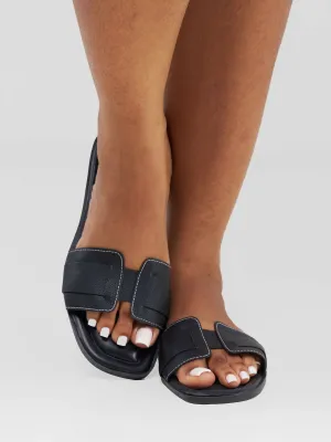 Shells Attic Sandal - Black