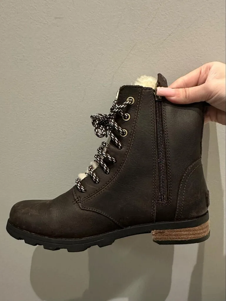 Sorel Emelie Leather Ankle Boots - Size 6