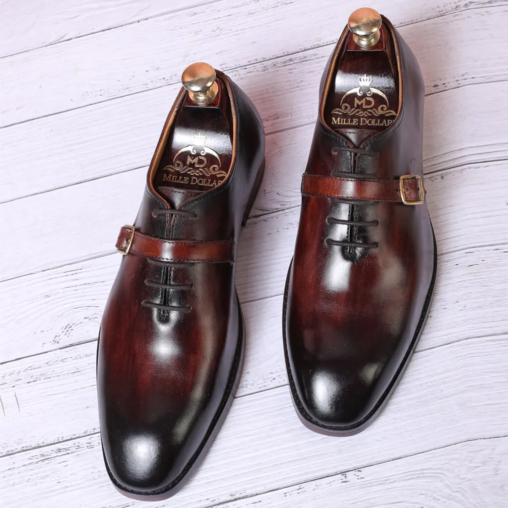 Thin-Strap Dark Oak Wooden Derby