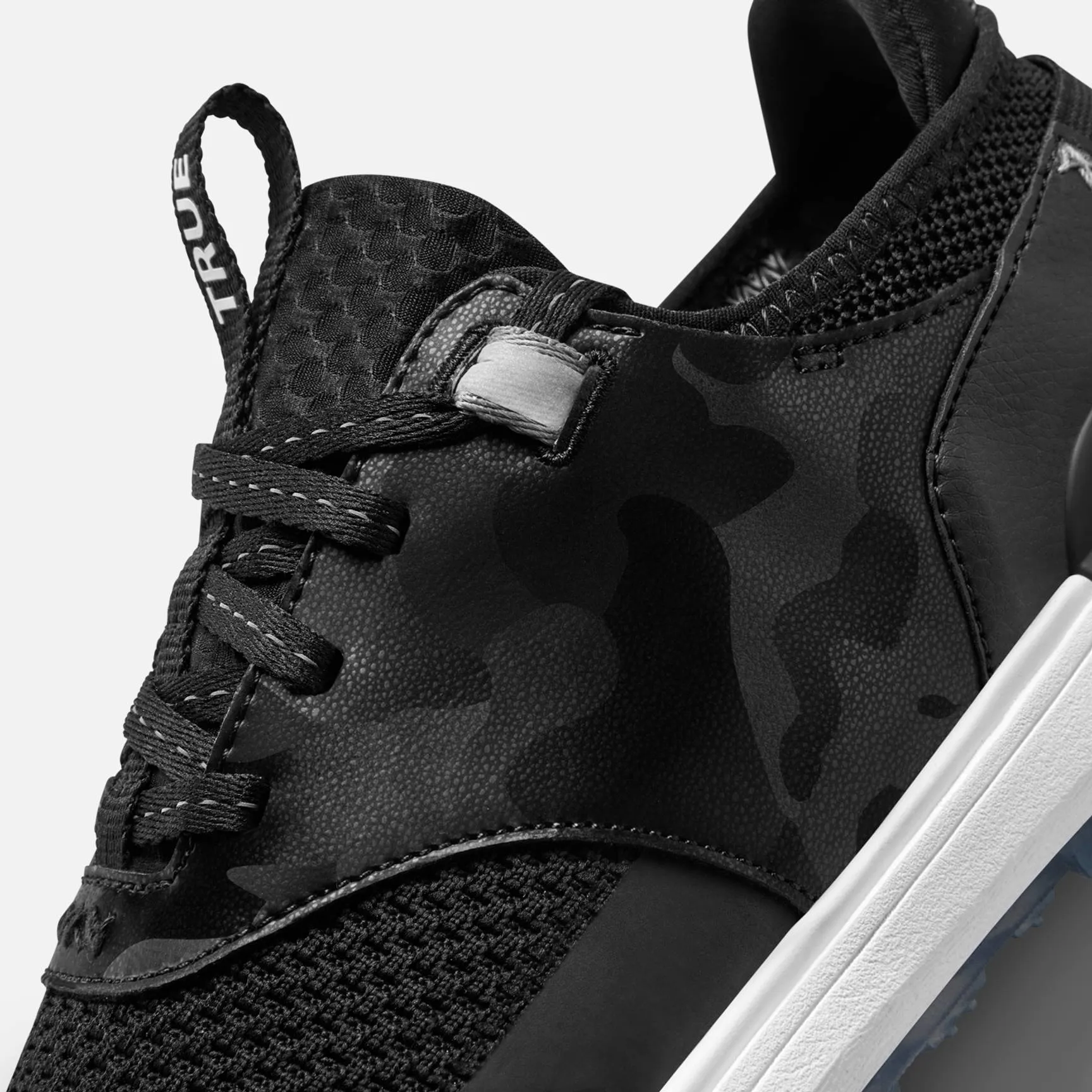True Linkswear | Lux Hybrid