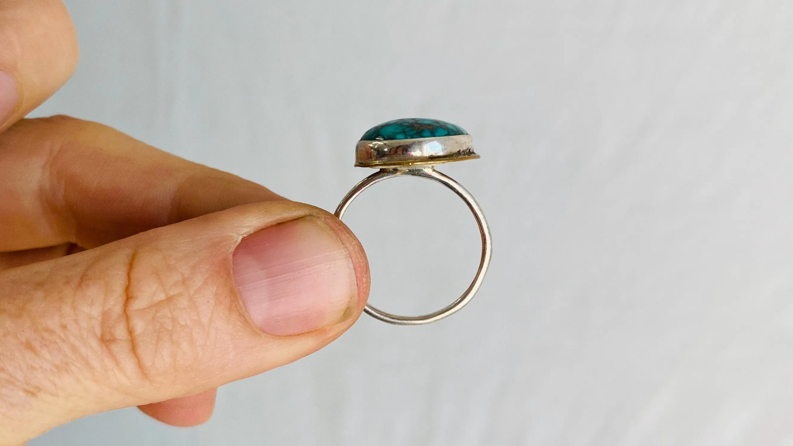 Turquoise and Silver Ring. Size 7.5. 0342