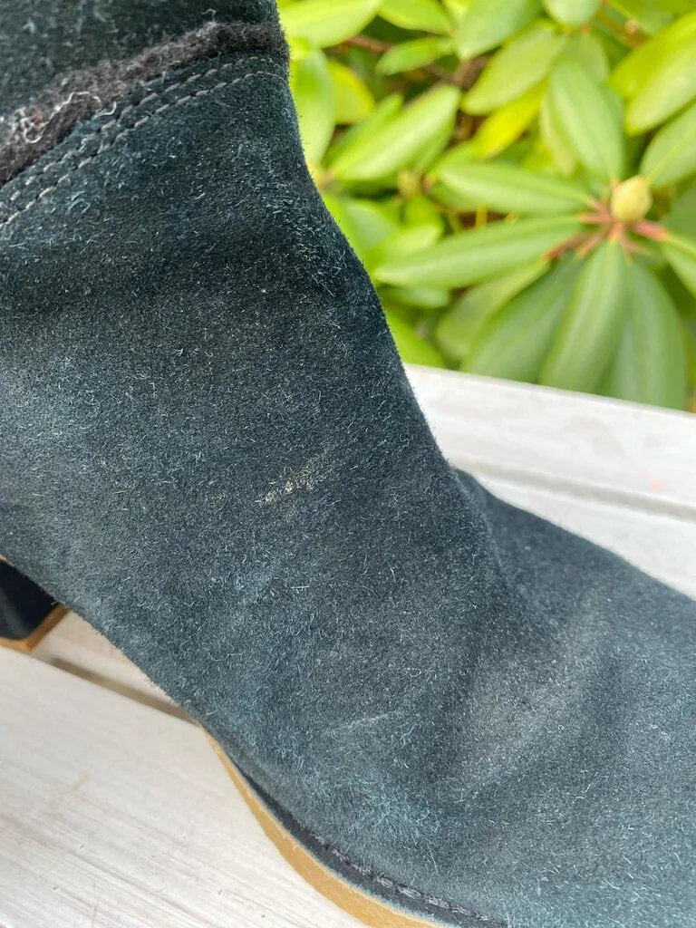 Ugg Kasen Tall II Boots - Size 8.5