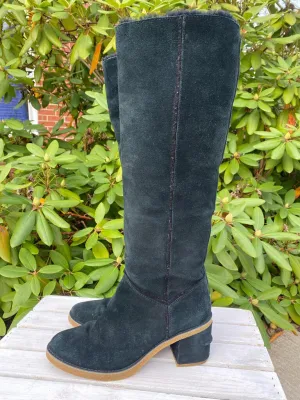 Ugg Kasen Tall II Boots - Size 8.5