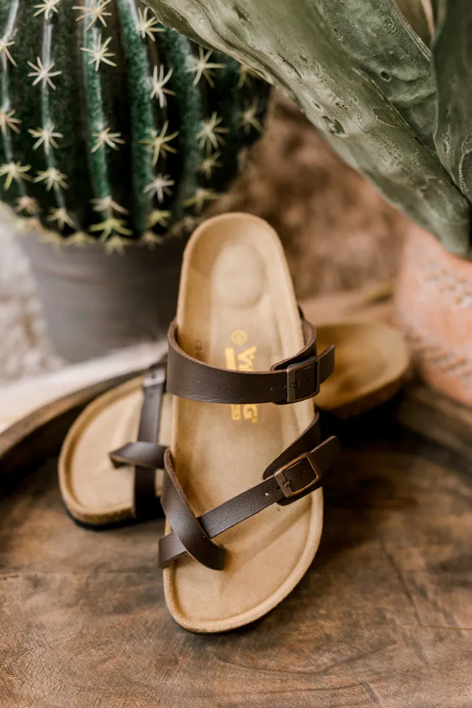 Viking Joan Sandals [Dark Brown]