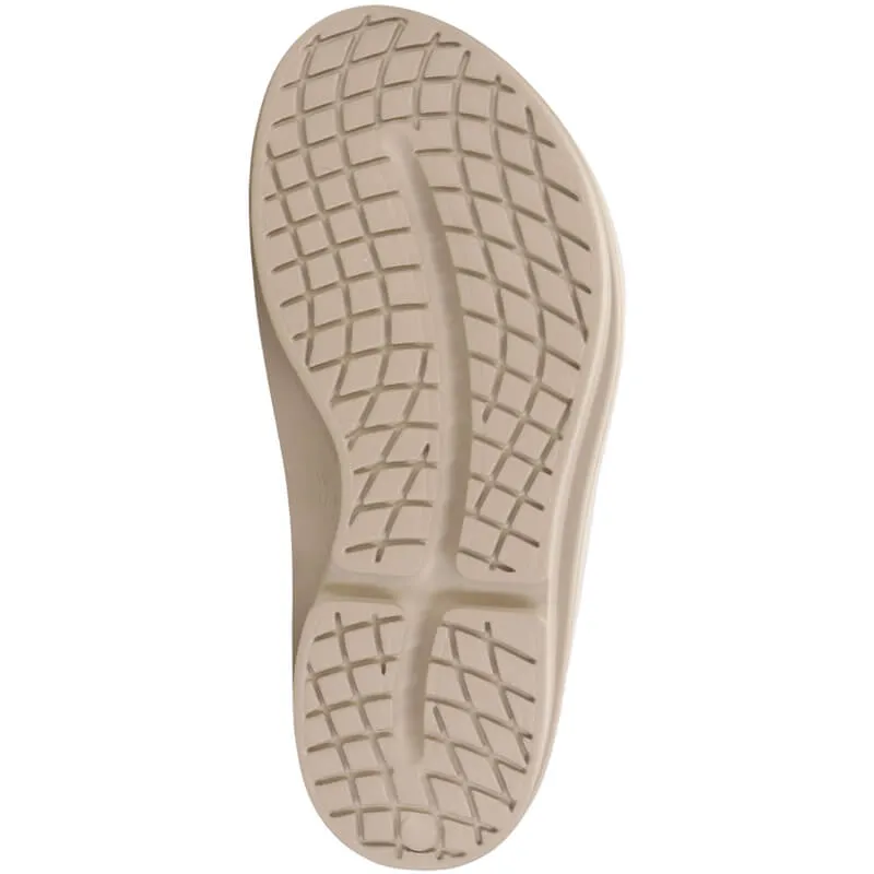 Women's OOFOS OOmega OOlala Sandals